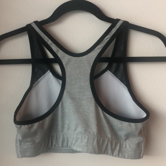 Pink Victoria’s Secret Ultimate Sports Bra - Picture 3 of 5